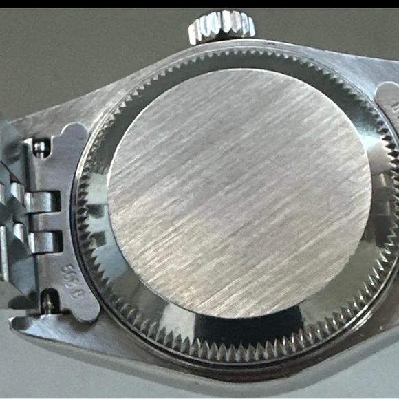 2002 Rolex Ladies Datejust White gold fluted bezel and stainless steel bracelet - Picture 9 of 11